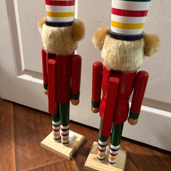 NEW RARE 2-pack 18" Hudson’s Bay Company HBC Stripes Nutcracker Multistripes - Picture 13 of 16